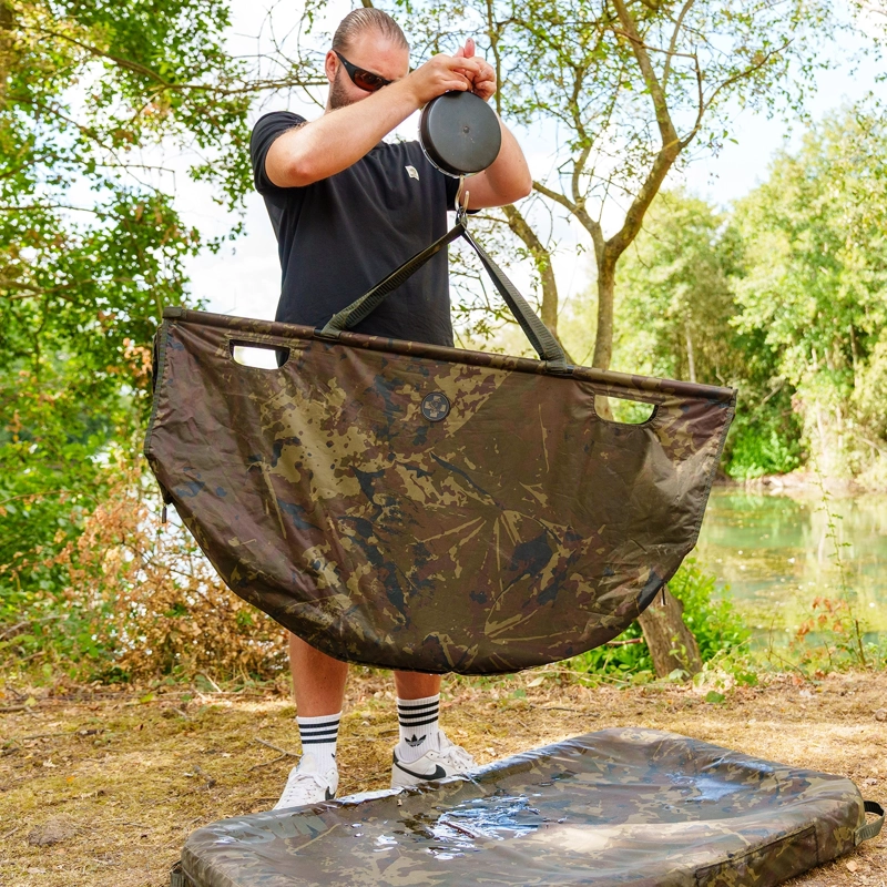 Nash Carp Care Weigh Sling Camo